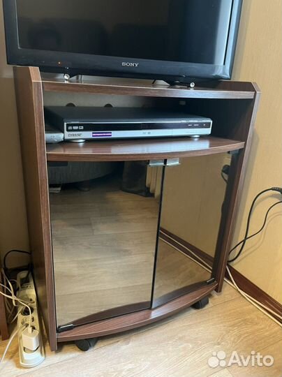 Тумба под телевизор