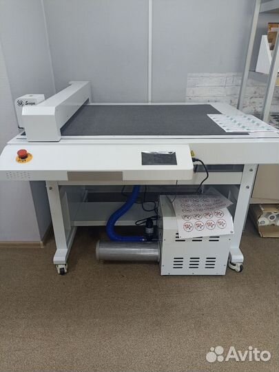 Планшетный режущий плоттер Saga SG-FCT6698