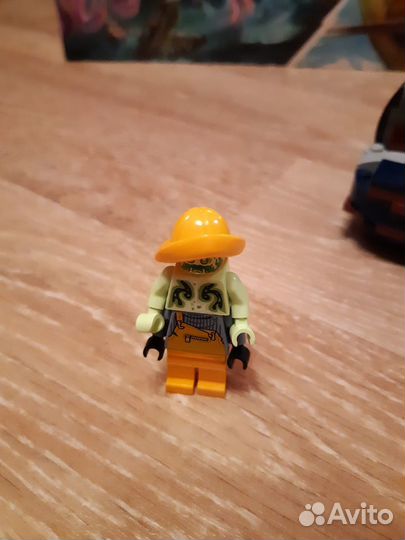 Лего Хитенсайт