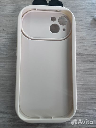 Чехол на iPhone 13