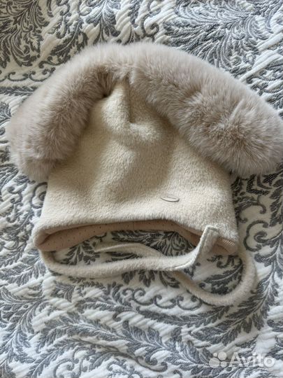 Демисезонная детская шапка
