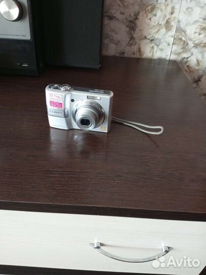 Panasonic Lumix DMC-LS80