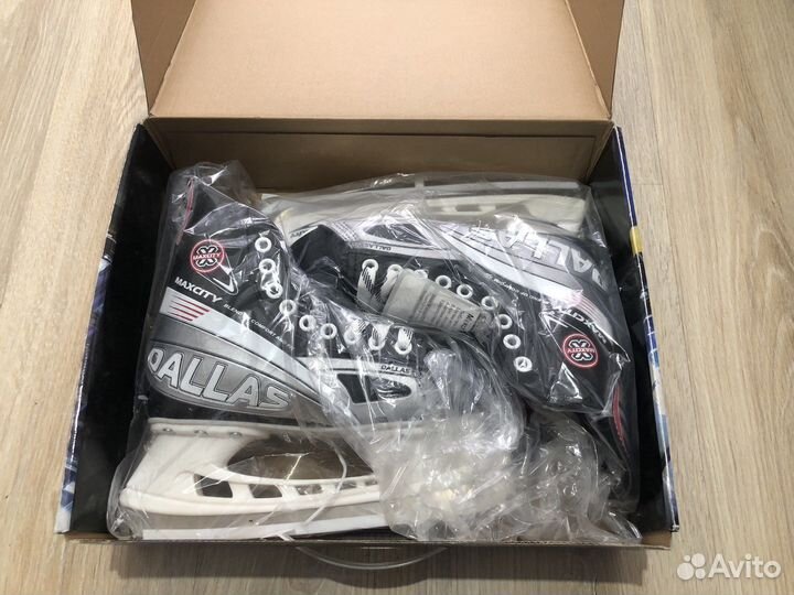 Коньки хоккейные новые