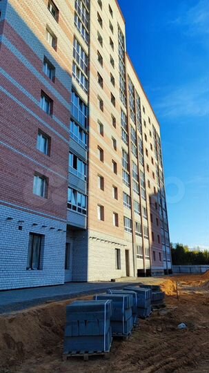 2-к. квартира, 64 м², 7/13 эт.