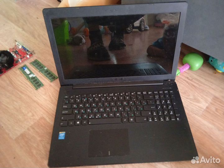 Продам ноутбук