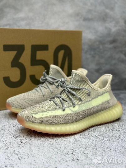 Кроссовки Adidas yeezy boost 350 v2