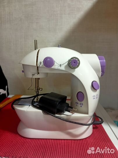 Швейная машина Jaguar mini