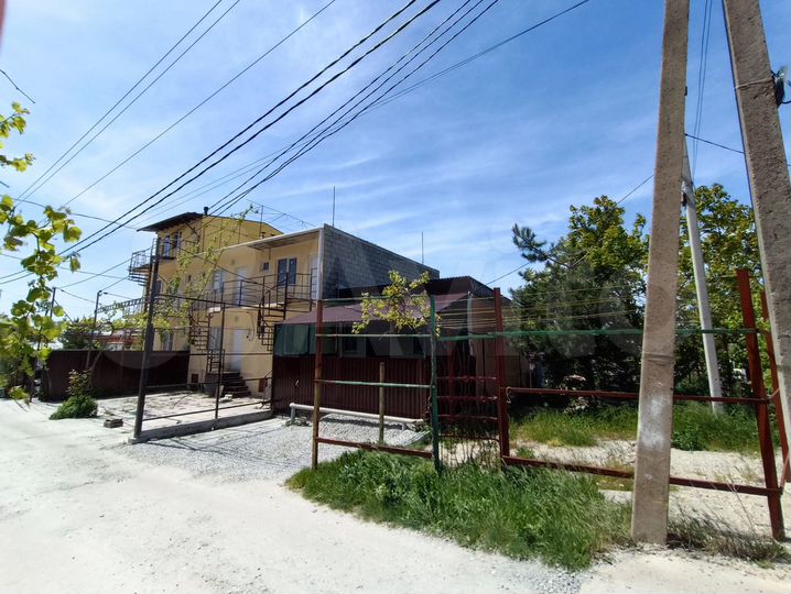 Дом 127 м² на участке 1 сот.