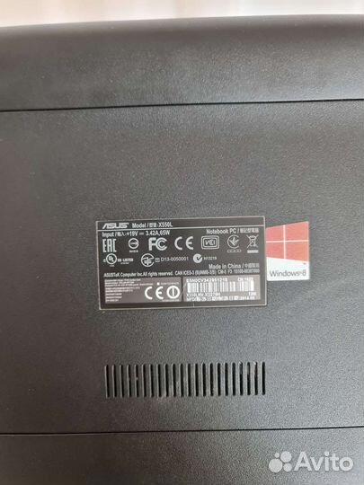 Ноутбук Asus X550L