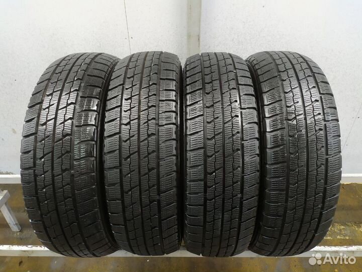 Goodyear UltraGrip Ice Navi Zea 205/60 R16 101R