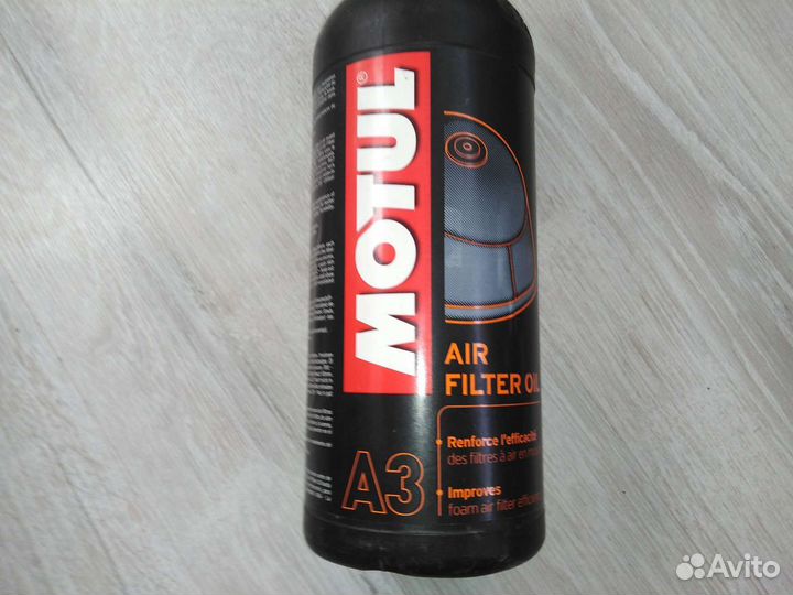 Оригинальное масло для воздушного фильтра Motul