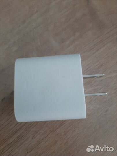 Адаптер питания Apple USB 20W
