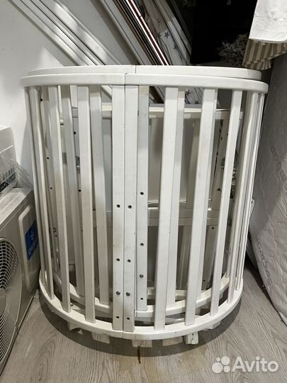 Кровать круглая с маятником