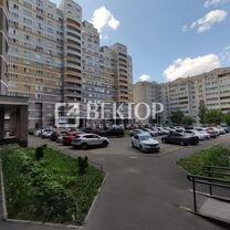 1-к. квартира, 50,8 м², 3/17 эт.