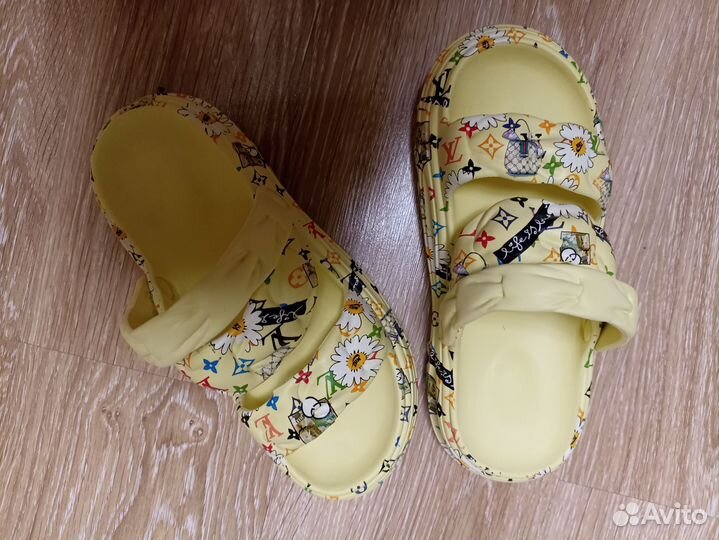 Crocs женские