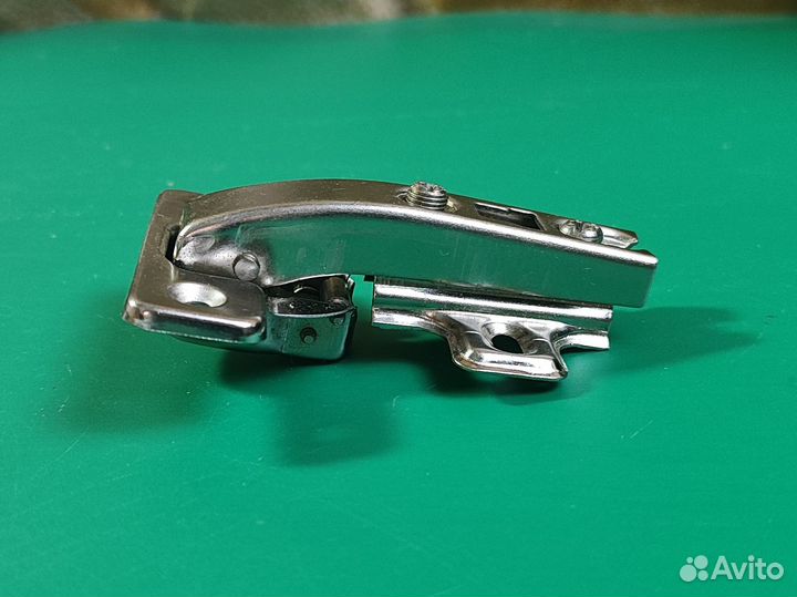 Петля под фальшпанель 90 AKS