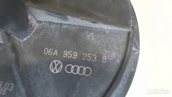 Нагнетатель воздуха Audi A8 (D3), 2004