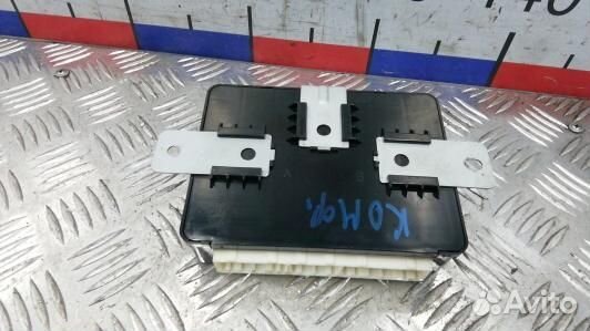 Блок комфорта KIA sportage 2 (1KK14M301)