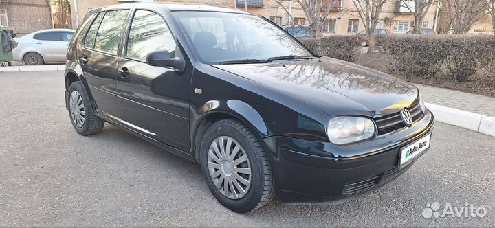 Volkswagen Golf 1.4 МТ, 1998, 200 000 км