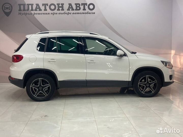 Volkswagen Tiguan 2.0 AT, 2013, 115 560 км