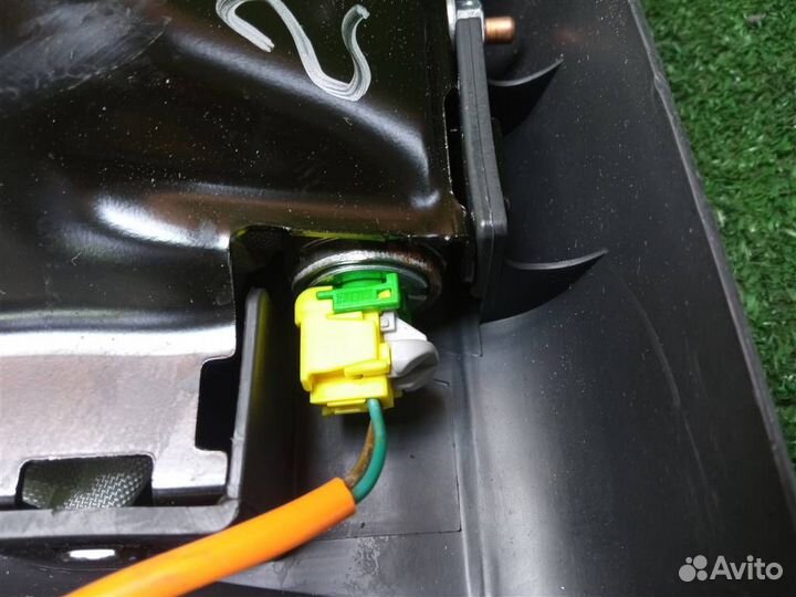 Подушка безопасности в сиденье Opel Astra H (2004