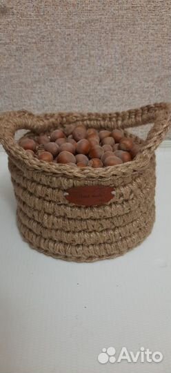 Корзины и подносы из джута