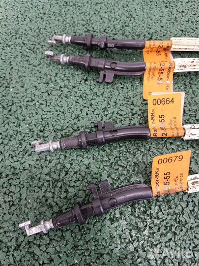 Трос наружной ручки двери Vw Passat B7 2011