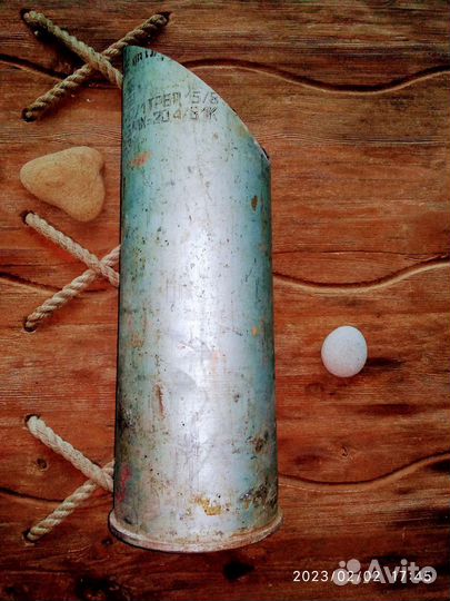 Ваза для цветов из гильзы от корабельной пушки