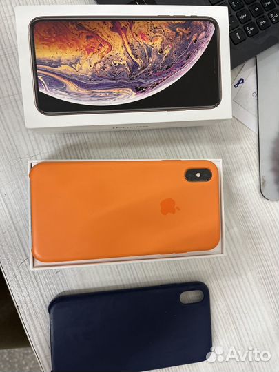 iPhone Xs Max, 64 ГБ