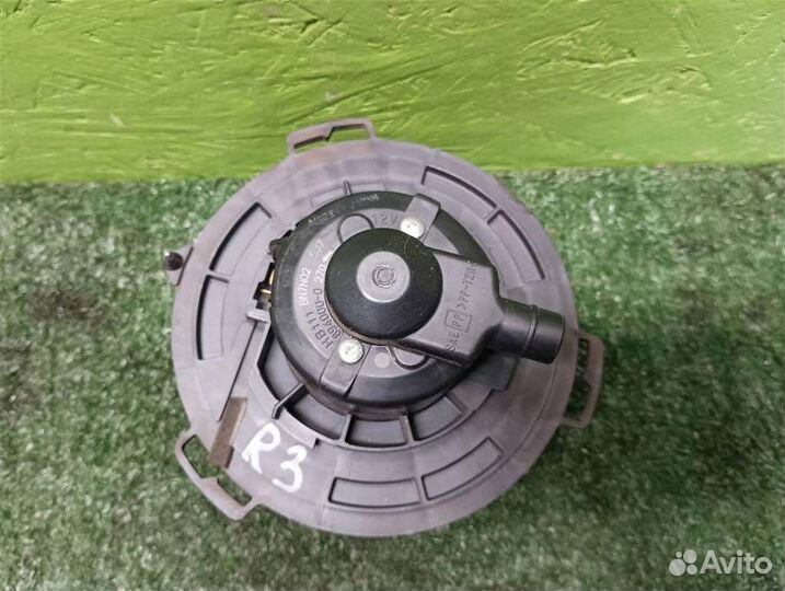 Моторчик печки Mazda 3 (BK) 2005