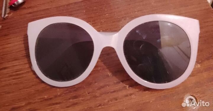 Солнцезащитные очки