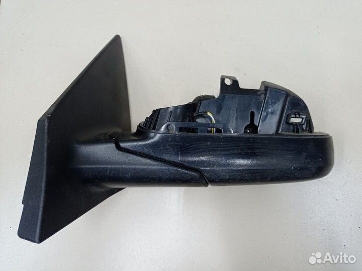 Зеркало заднего вида боковое левое электрическое