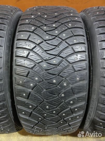 Dunlop SP Winter Ice 03 245/40 R19 98T