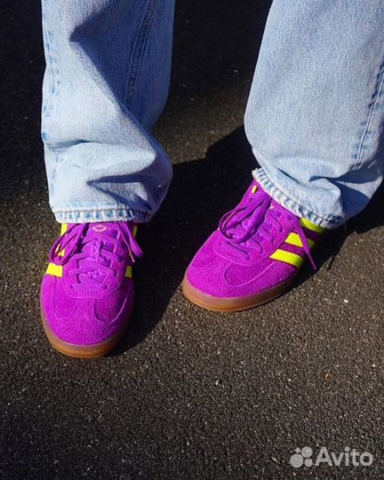 Adidas Originals Gazelle Shock Purple