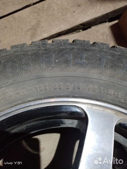 Gislaved Nord Frost 200 185/65 R14