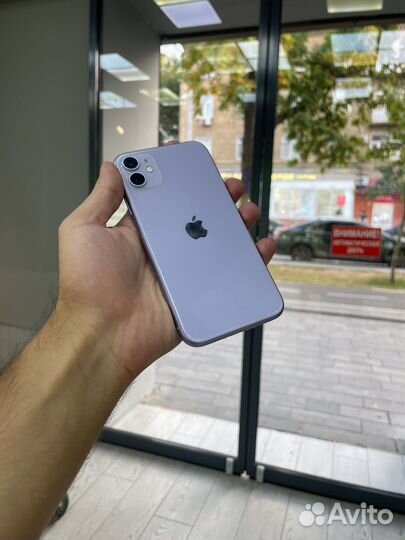 iPhone 11, 128 ГБ