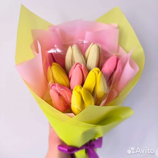 Букеты из шоколадных цветов