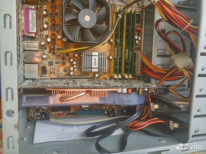 Видеокарта ATI Radeon HD 3850 Series (RV-670)
