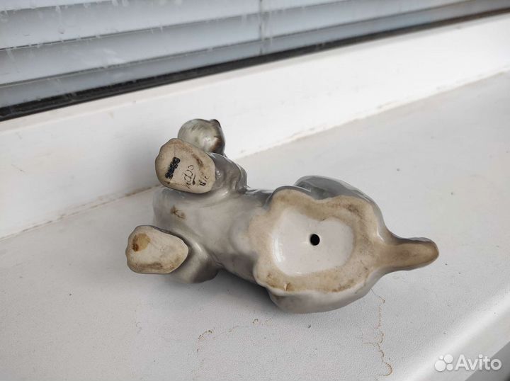 Фарфоровая статуэтка Скотч-терьер лфз