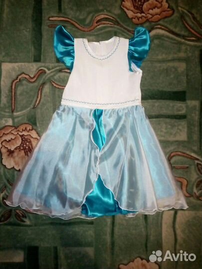 Платье на девочку