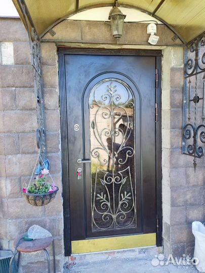 Металлические двери в дом квартиру, терморазрыв