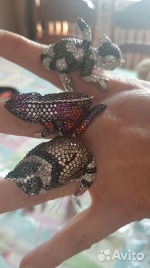 Серебряное кольцо и подвески