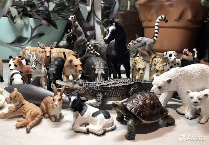 Фигурки животных Mojo 30 шт. коллекционные