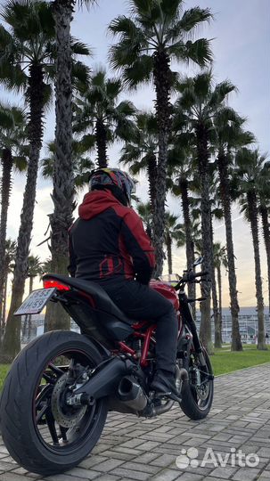 Ducati monster 797