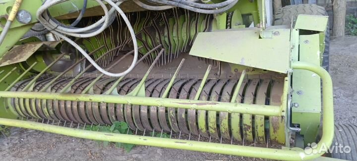 Пресс-подборщик Claas Variant 180, 2000