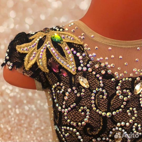 Купалтник для художественной гимнастики