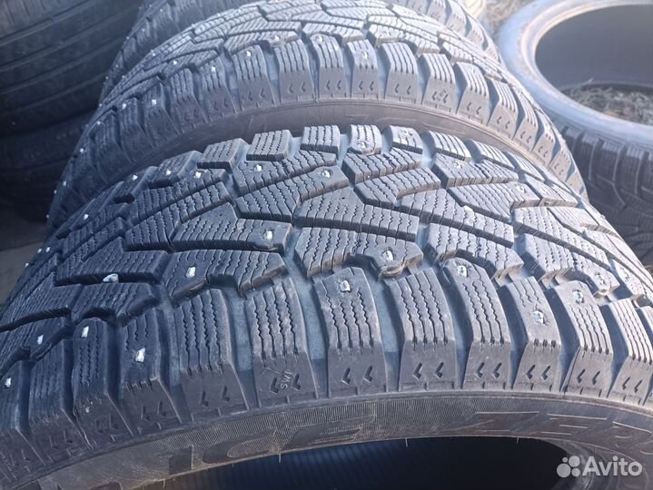 Pirelli Ice Zero 205/55 R16