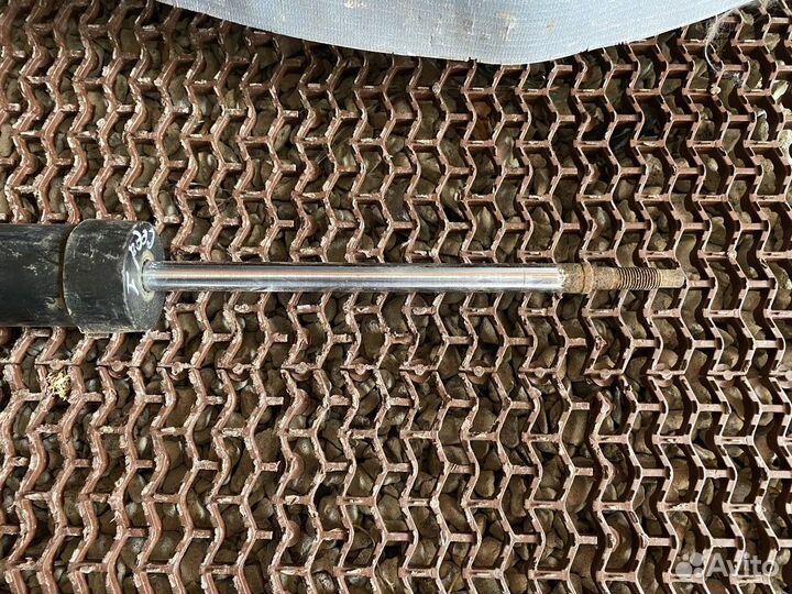 Амортизатор задний левый Сееd 1 Kia Ceed