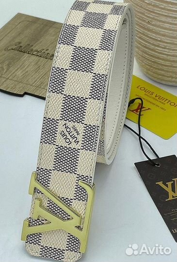 Ремень Louis Vuitton белый в клетку