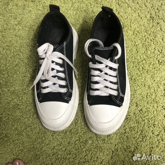 Обувь пакетом 38